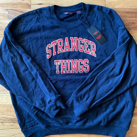 Levi’s X Stranger Things Limited Crewneck - Picture 1 of 1